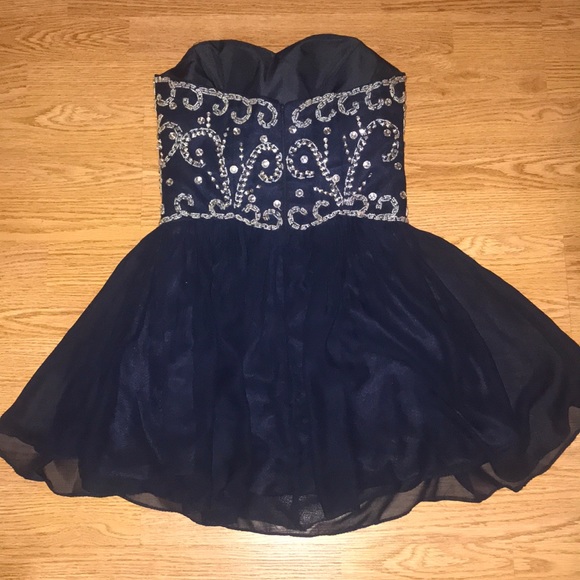 Blue sequenced dress - Picture 2 of 2